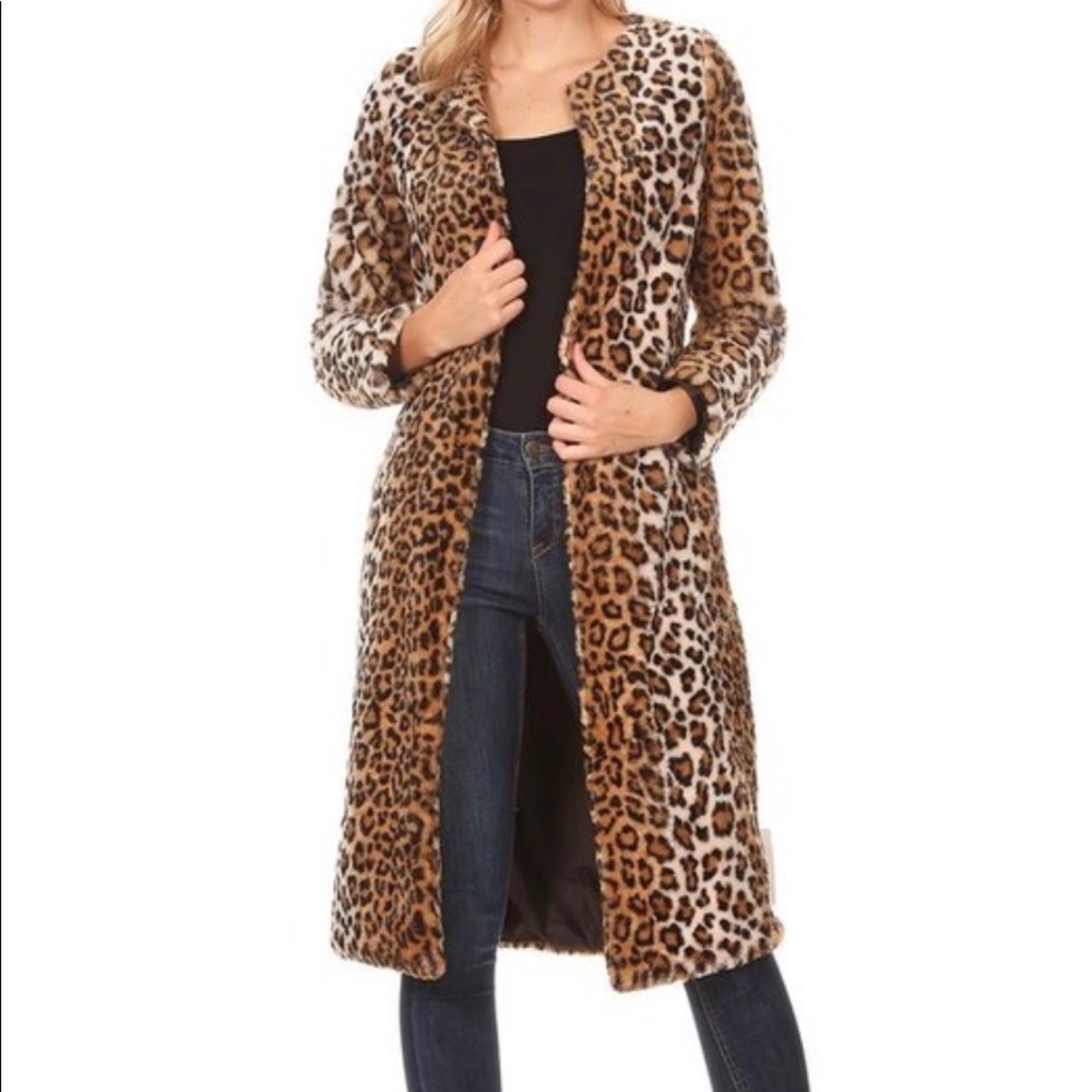 Brand new Leopard printed faux fur jacket